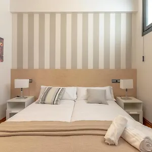  Apartment New! Lovely 3-bedroom Loft In